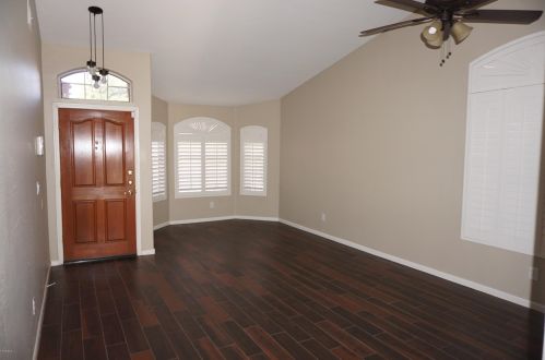 4591 Oakland St, Chandler AZ  85226-2922 exterior