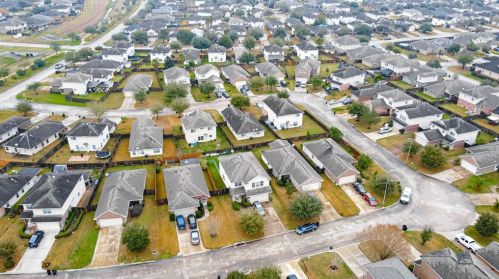 8909 Elm Drake Ln, Humble TX 77338-1171 exterior