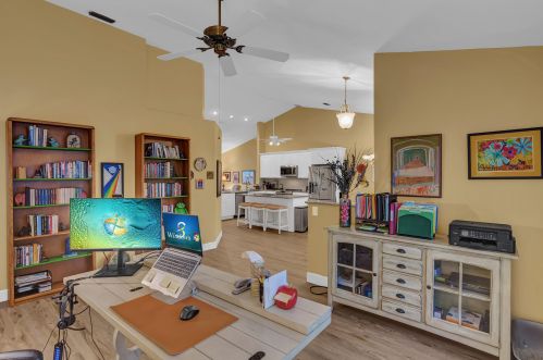 499 Casanova Cir, Fort Pierce FL  34986-1713 exterior