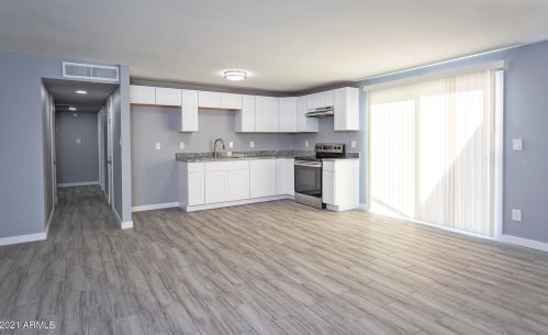 1621 73 Ave, Phoenix AZ 85033-1325 exterior