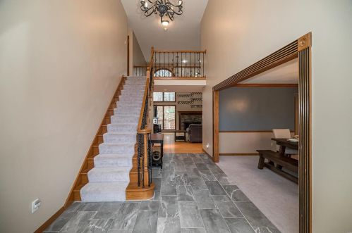 11070 Rambling Oaks Dr, Saint Louis MO 63128-2036 exterior