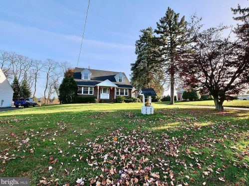 113 Knowlton Rd, Media PA 19063-4930 exterior