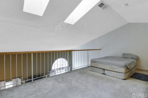 835 Edpas Rd, New Brunswick NJ 08901-3816 exterior