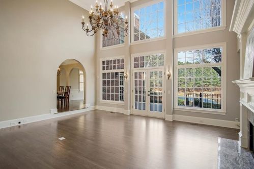 404 Colonsay Dr, Duluth GA 30097-4406 exterior