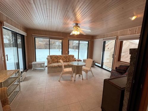 135 Grn Crk Rd, Meskegon MI 49445-2250 exterior