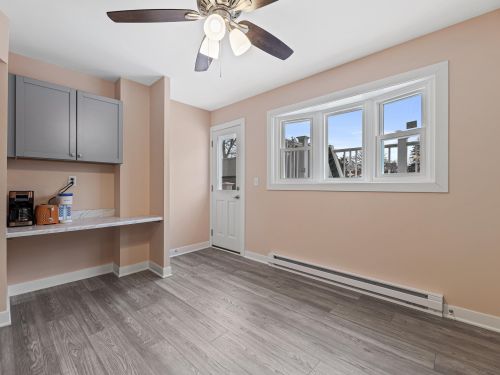 5160 King Arthurs Ct, Milwaukee WI 53221-3138 exterior