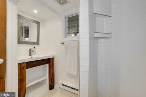 707 Silver Spring Ave, Silver Spring MD  20910-4661 exterior