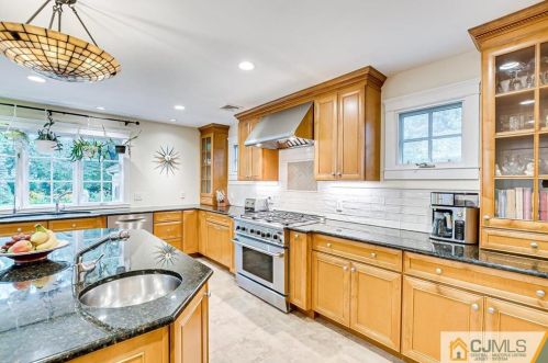 419 Middlesex Ave, Metuchen NJ 08840-1419 exterior