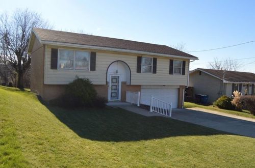 212 Old Leechburg Rd, Pittsburgh, PA 15239-3407