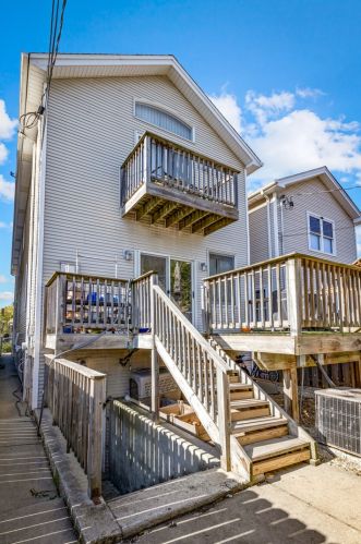 3419 Kolmar Ave, Chicago IL 60712-4703 exterior