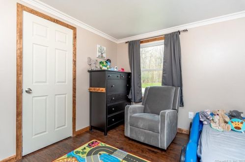 23 Orleans Ave, Killingly CT 06239-2227 exterior