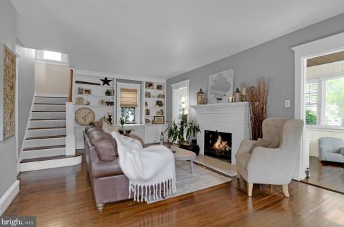 215 Marne Ave, Tavistock NJ 08033-1444 exterior