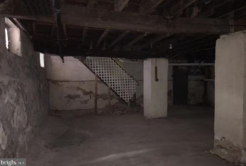 1304 Main St, Darby PA 19023-2619 exterior