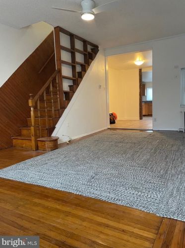 3096 Aramingo Ave, Philadelphia PA 19134-4421 exterior