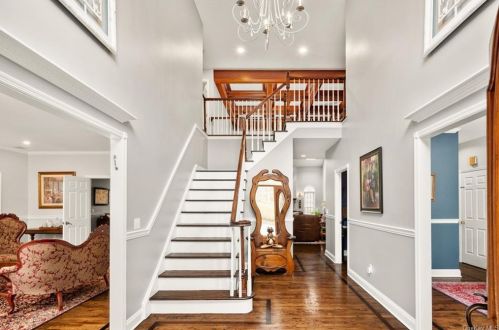 34 High St, Armonk NY 10504-1224 exterior