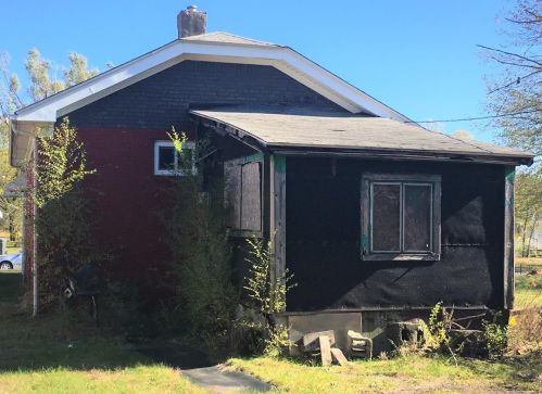 2364 Pierce St, Gary IN 46408-3808 exterior