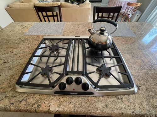 12914 Maxwell Dr, Tustin CA  92782-0917 exterior