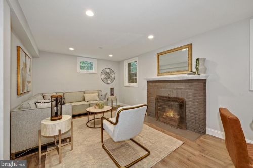 4401 Burlington Pl, Washington DC  20016-4421 exterior