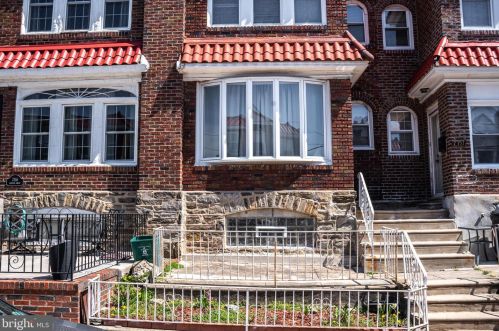 7353 Bouvier St, Philadelphia, PA 19126-1536