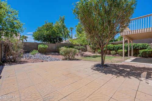 12226 45th St, Phoenix AZ 85050-8561 exterior
