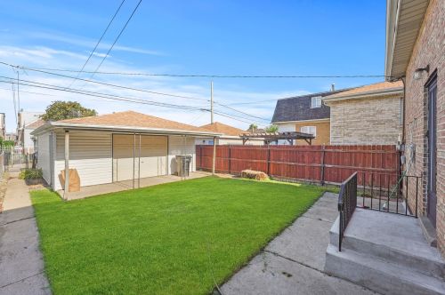 5742 Kostner Ave, Chicago, IL 60646-5920