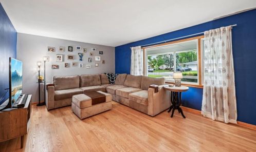 1713 Elka Ln, Madison, WI 53704-3337