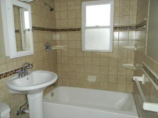 14417 Kennerdown Ave, Cleveland OH  44137-3629 exterior