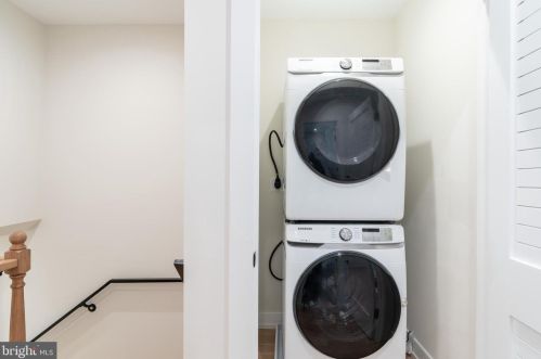 3523 16th St, Washington DC  20018-2301 exterior