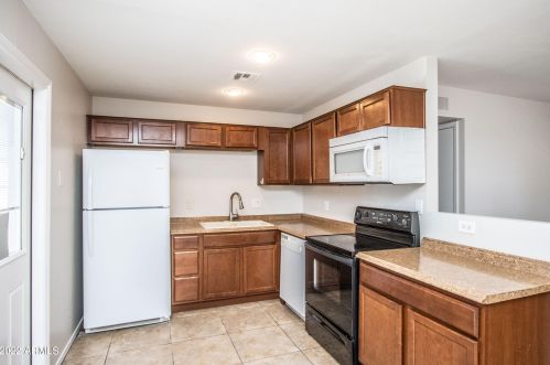 11446 25th Ave, Phoenix, AZ 85029-3443