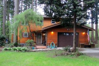 4706 208th St, Bothell WA  98021-7031 exterior