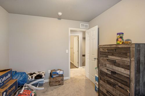 5677 Coddington Ln, Kalamazoo MI  49009-1788 exterior