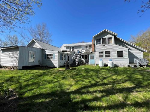 230 King St, Concord NH 03303-2112 exterior