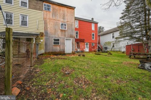 508 Peacock St, Primrose PA  17901-1031 exterior