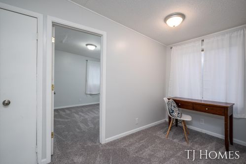 967 Emerson Ave, Meskegon MI  49442-5131 exterior