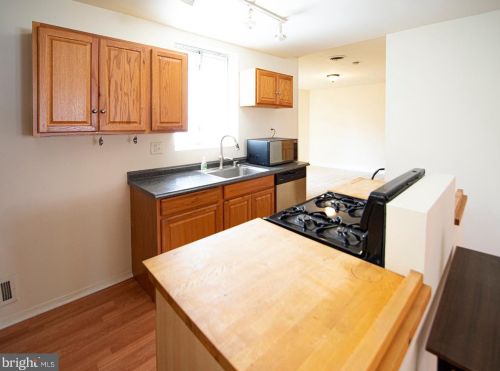 508 Emily St, Philadelphia PA  19148-2529 exterior