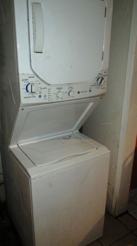 215 11 Ave, Boynton Beach FL 33435-3046 exterior