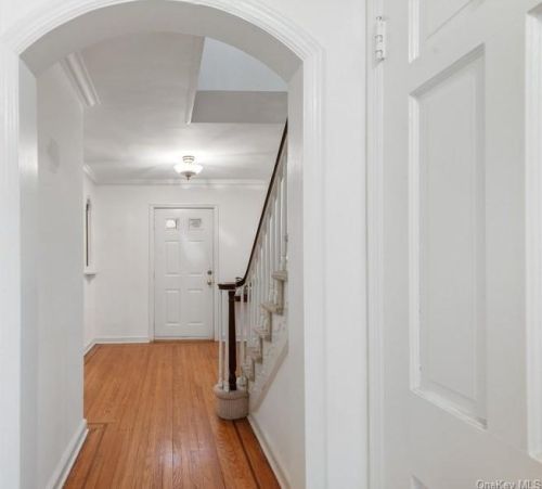 28 Cedar St, Mount Vernon NY 10552-3007 exterior