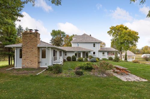 1488 Copeland Rd, Maple Plain MN 55359-9537 exterior