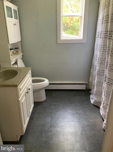 901 West Ave, New Castle DE 19720-6231 exterior