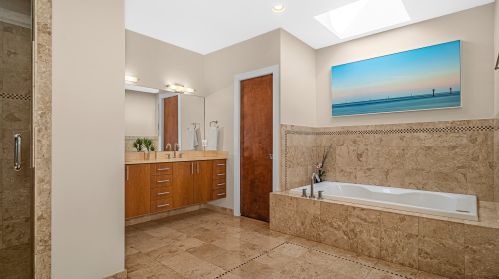 4231 Richmond St, Chicago IL 60618-2615 exterior