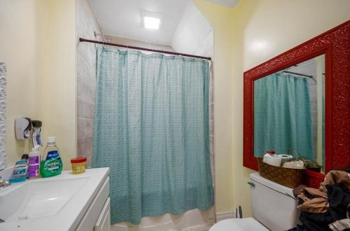 672 Chalkstone Ave, Providence RI 02909-5553 exterior