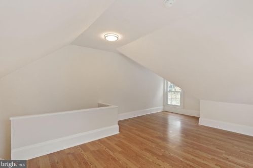 403 Howard St, Riverton NJ 08077-1328 exterior