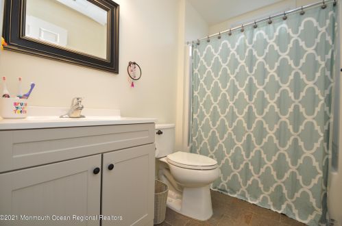 1532 Sommerell Ave, Lacey NJ 08731-3456 exterior