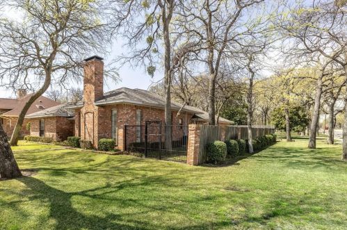 100 Bent Tree Ct, Irving, TX 75061-4402