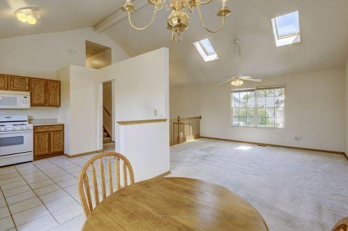 1011 Belden Way, Joliet IL 60435-0404 exterior