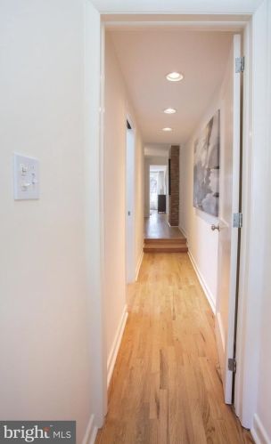 418 Capitol St, Washington DC  20003-4012 exterior