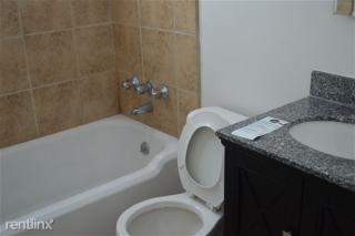 19685 Kingsville St, Detroit MI  48225-2213 exterior