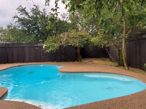 11032 Carissa Dr, Dallas TX  75218-1366 exterior