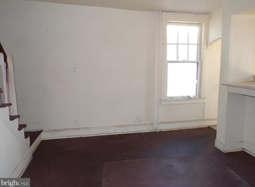 1304 Main St, Darby PA 19023-2619 exterior