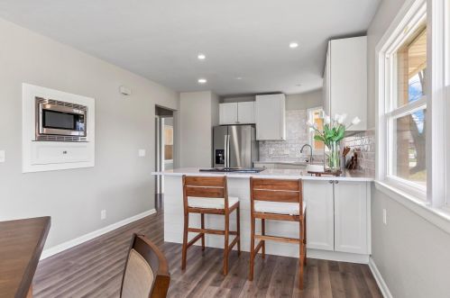 7729 Coldspring Rd, Milwaukee WI  53220-2816 exterior